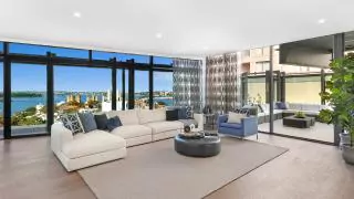 Mansion: 1701/80 Alfred Street, Milsons Point